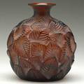 Lalique ormeaux vase in deep amber glass france ca 1926 m p 435 no 984 script signature r lalique france no 984 6 12 x 5 12