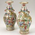 Pair of chinese vases famille rose decoration with applied gilt lizards 19th20th c 10
