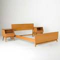 Heywood wakefield double bed and pair of nightstands usa 1950s maple with champagne finish branded bed 33 x 80 x 60