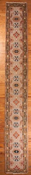 Mahal 27 x 1910 100 Wool Pile Runner