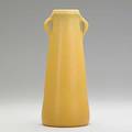 Van briggle early vase with matte ochre glaze colorado springs 1903 aavan briggle2211903iv 10 12 x 4