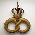 Baker trade sign gilded wood pretzel with crown ca 1900 24 x 20 provenance noel barrett carversville pa