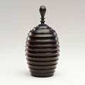 Studioturned and lidded ebony wood vessel20th cunmarked8 x 4 dia