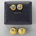 Two pairs 18k gold earrings  ca 1980 paloma picasso blue topaz ear clips for tiffany  co in original box borregaard acorn capshaped earrings 219 dwt 332 gs largest diameter 78