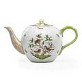 Herend porcelain teapot in the rothschild bird pattern 20th c marked 8 12 x 5