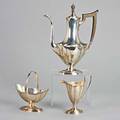 Gorham plymouth teteatete coffee set ca 1910 three pieces coffee pot with wooden handle and finial 11 sugar bowl with basket handle 5 38 cream pitcher 45 225 ot