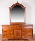 Broyhill Dresser w Mirror