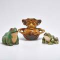 Weller avon mccoy three pieces usa ca 1930 weller coppertone frog avon caricature jug and brush mccoy frog coppertone frog with incised mark tallest 5 12