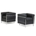 Le corbusier cassina par of lc2 lounge chairs