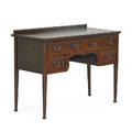 Edwardian knee hole desk mahogany with two over two drawers and tapered legs on spade feet early 20th c 33 12 x 21 x 45