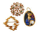 Three yellow gold gemset brooches