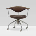 Hans J Wegner   Early Swivel office chair