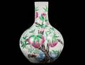 FAMILLE ROSE PORCELAIN PEACH VASE