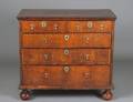 GEORGE I WALNUT CHEST OF DRAWERS