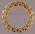 269 14K Yellow Gold Ladies Link Circle Pin