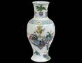 FAMILLE ROSE PORCELAIN VASE