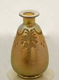 1308 STEUBEN GOLD AURENE GLASS BUD VASE