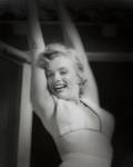 MARILYN MONROE VINTAGE PHOTOGRAPH BY ANDRE de DIENES