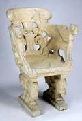 CLEOPATRA GRIFFIN THRONE