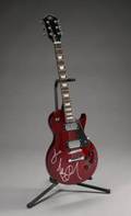 MICHAEL JACKSON SIGNED GUITAR