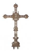 AN ANTIQUE CAST IRON CRUCIFIX
