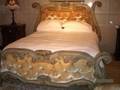 BAROQUE STYLE PAINTED  PARCELGILT BED