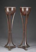 A PAIR OF 20TH CENTURY PEDESTAL FERN STANDS