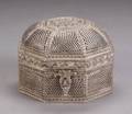 A RETICULATED STERLING OCTAGONAL BOX