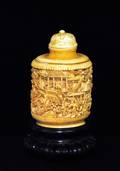 142 WELL CARVED IVORY MASTER SNUFF BOTTLE