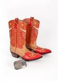 GENE AUTRY BOOTS AND BELT BUCKLE GIFTED TO BURT REYNOLDS