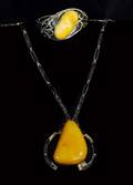 414 STERLING SILVER MOUNTED AMBER DROP