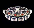 143 ROYAL CROWN DERBY OLD IMARI ENTREE DISH  COVER