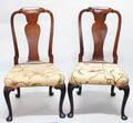 169 PAIR OF QUEEN ANNE STYLE MAHOGANY SIDE CHAIRS