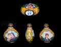 179 EUROPEAN SUBJECT ENAMELED GLASS SNUFF BOTTLE