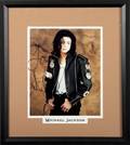 MICHAEL JACKSON SIGNED PHOTOGRAPH
