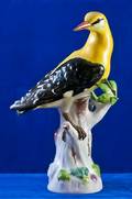 105 MEISSEN PORCELAIN FIGURE OF A BIRD