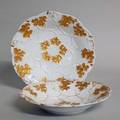191 PAIR OF MEISSEN PORCELAIN BOWLS