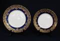 274 TWENTYTWO ROYAL DOULTON PORCELAIN PLATES