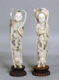 331 PAIR OF CARVED IVORY FIGURES OF WARRIORS