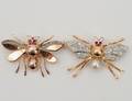 91 TWO EIGHTEEN KARAT GOLD BEE BROOCHES