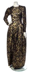An Oscar de la Renta Black and Gold Jacquard Gown