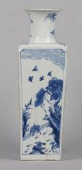 A Chinese Blue and White Porcelain Vase