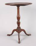 A Mahogany English Georgian Candlestand