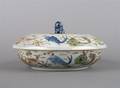 A Lidded Chinese Porcelain Dish
