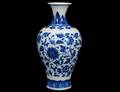 41 BLUE AND WHITE PORCELAIN VASE