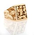 A 14 Karat Yellow Gold Ring