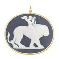 A 14 Karat Yellow Gold and Hardstone Cameo Pendant