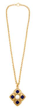 A Chanel Goldtone Necklace