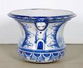 A Delft Jardiniere
