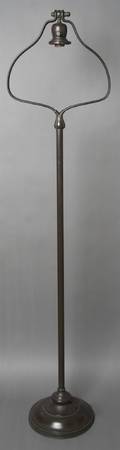A Handel Style Floor Lamp Molcany